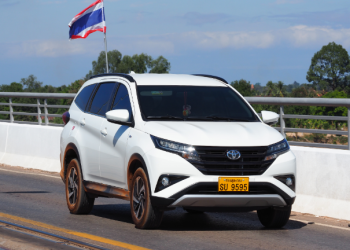 Guide 2025 pour acheter voiture occasion Bénin : astuces à connaître