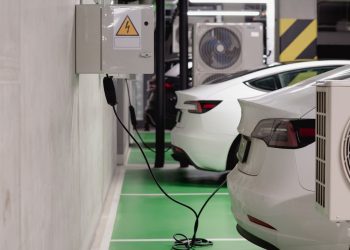 Bornes de recharge pour voitures électriques au Bénin : état actuel et perspectives d’expansion