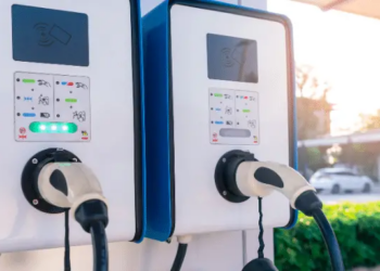 Guide : Où trouver les meilleures bornes de recharge à Cotonou ?