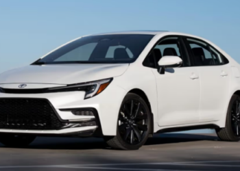 Nettoyage Low-Cost pour Votre Zémidjan ou Voiture Quotidienne au Bénin : Le Guide Complet