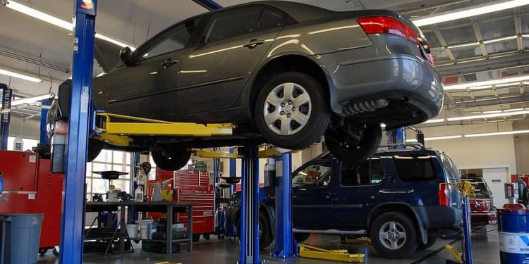 Entretien Saison Sèche : Tout Ce que Chaque Conducteur Béninois Doit Absolument Savoir