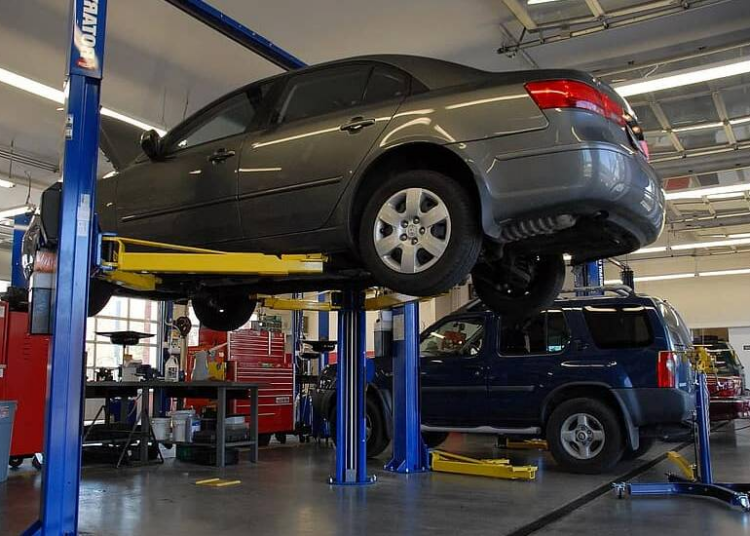 Entretien Saison Sèche : Tout Ce que Chaque Conducteur Béninois Doit Absolument Savoir