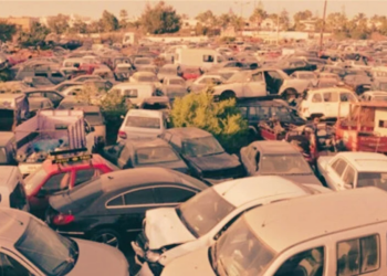 Opération Nettoyage à Cotonou : La Mairie Déclare la Guerre aux Véhicules Abandonnés pour Transformer la Mobilité Urbaine